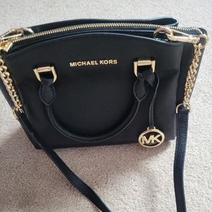 Michael Kors small Maxine Handbag